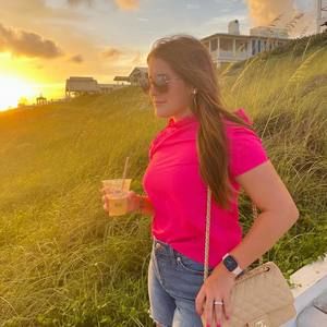 Meet your Posher, Bailey